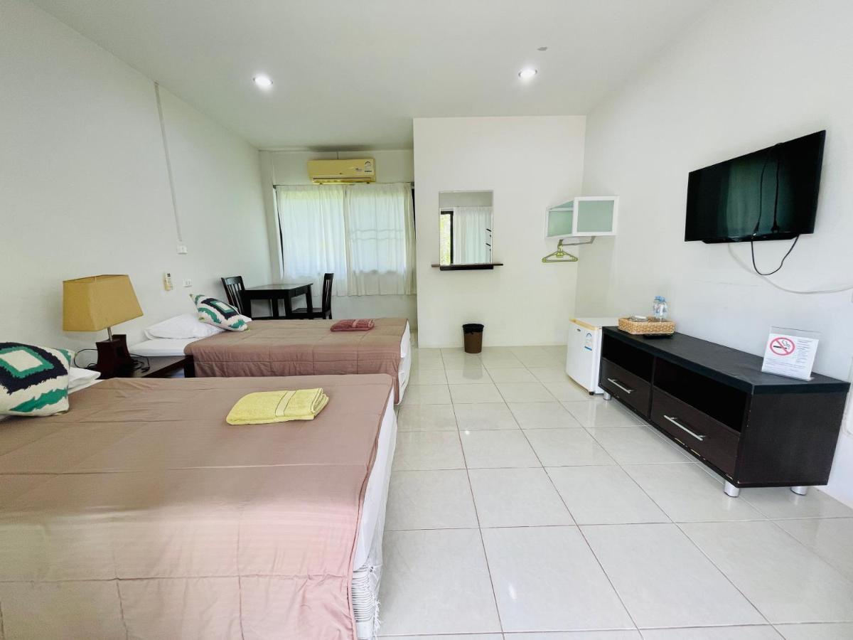 Wassana Sitdharma Guesthouse Trang Exterior photo