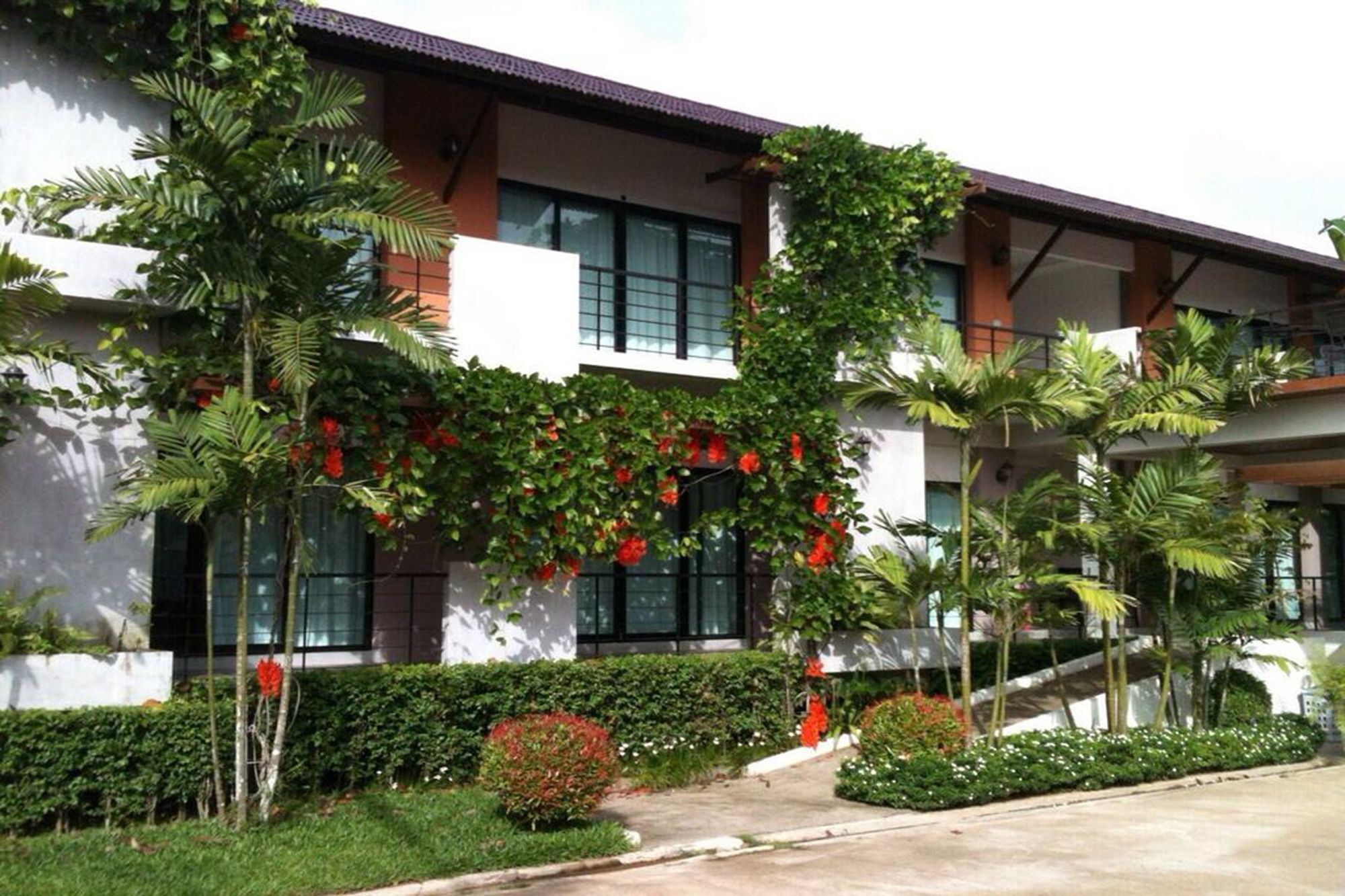Wassana Sitdharma Guesthouse Trang Exterior photo